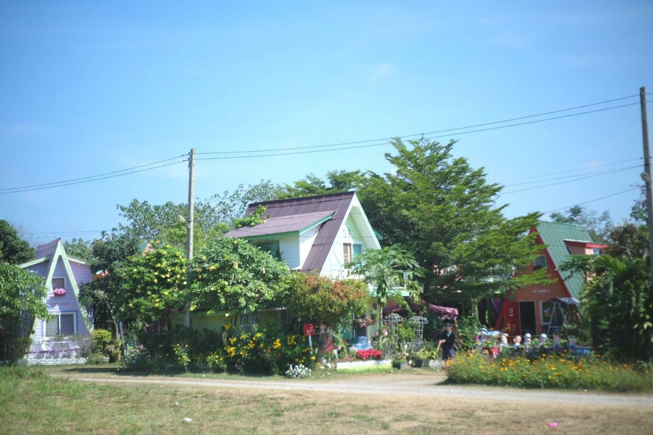 A Houses Homestay Nakhon Ratchasima Bagian luar foto