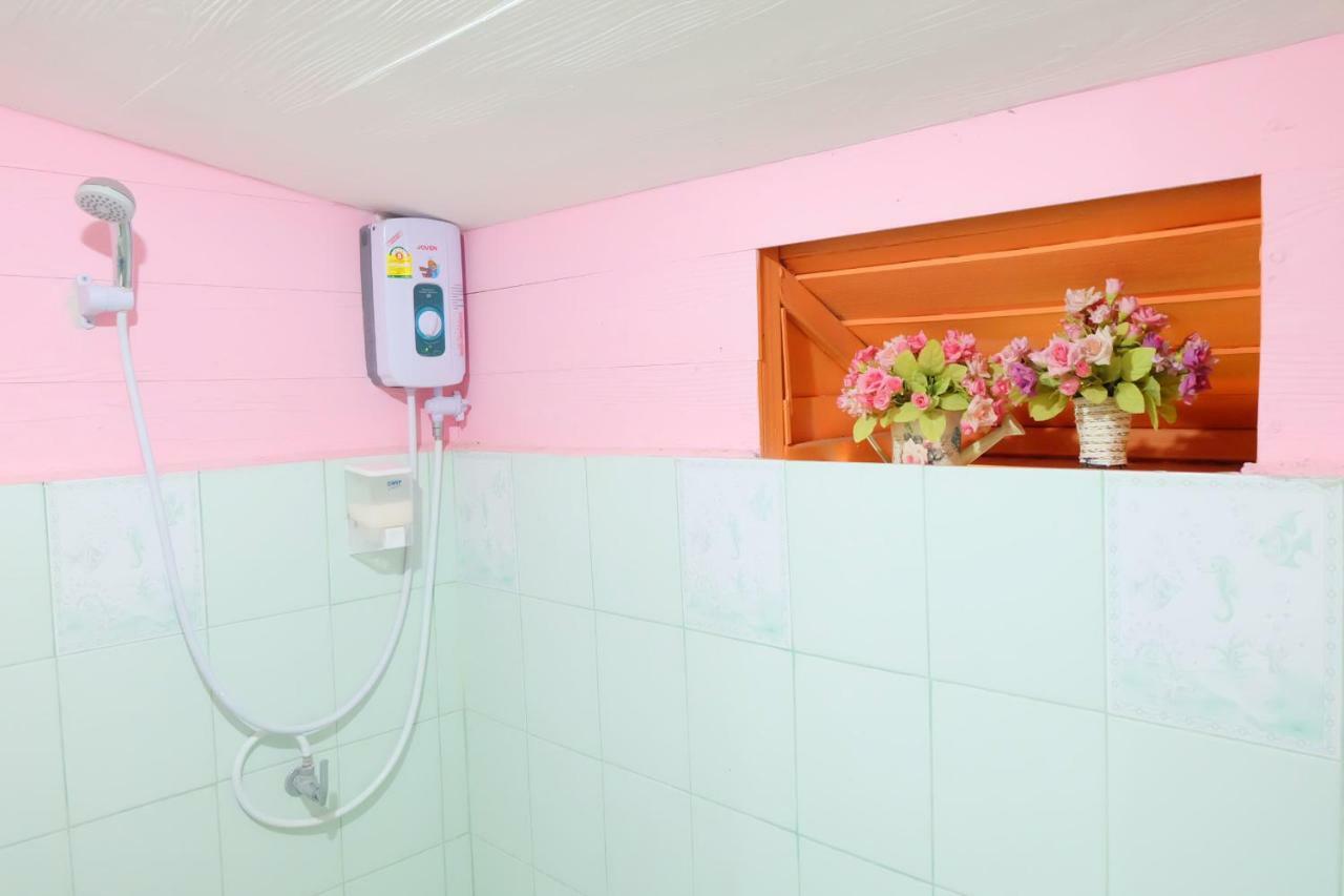 A Houses Homestay Nakhon Ratchasima Bagian luar foto